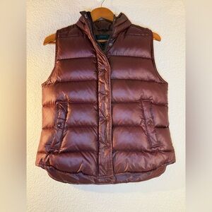 J.Crew Excursion Down Puffer Vest Small Burgundy Maroon Quilted Ripstop‎